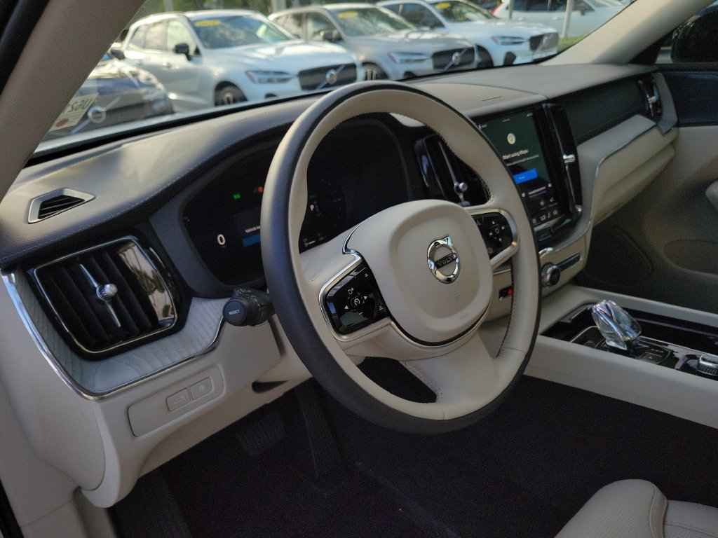 2025 Volvo XC60 Ultra - Photo 19
