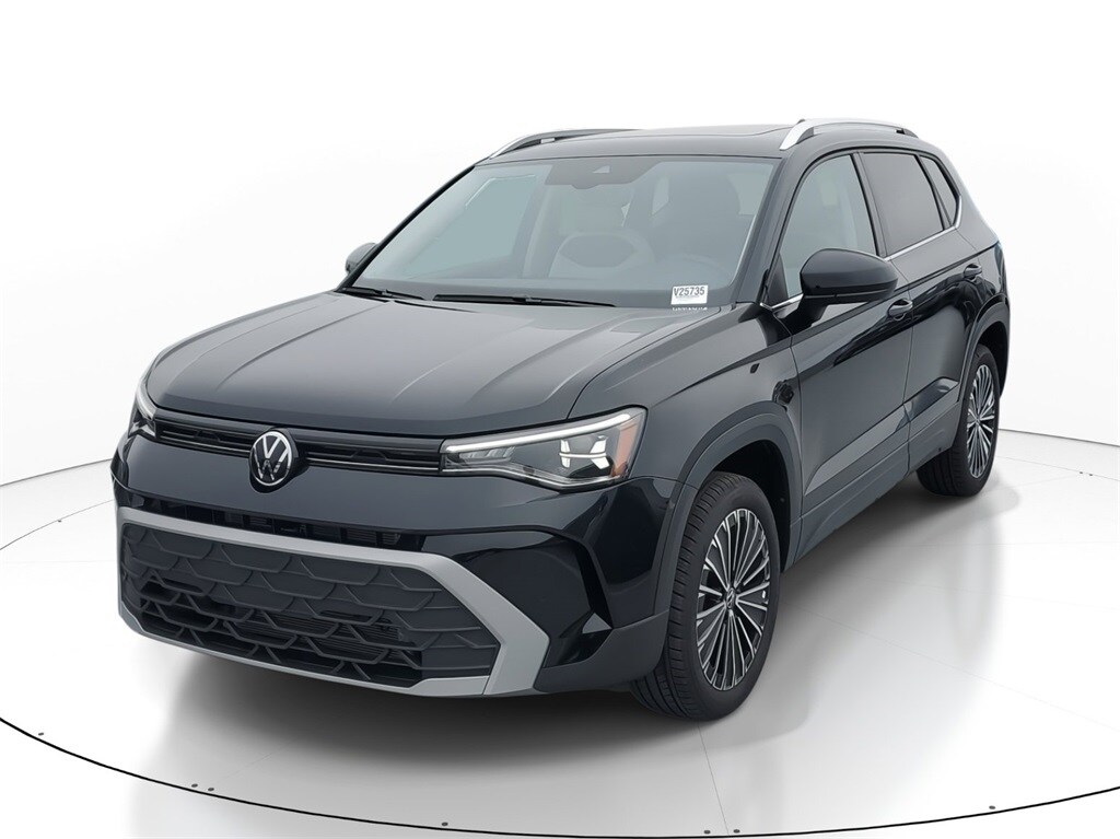 New 2025 Volkswagen Taos 1.5T SE SUV
