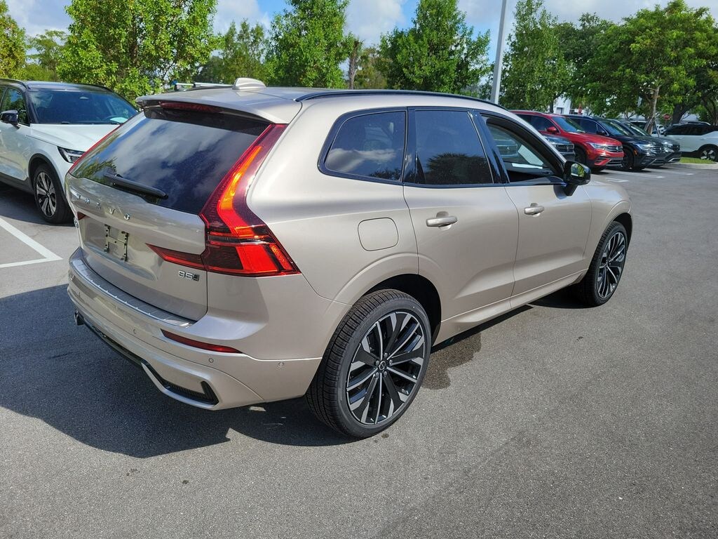 New 2026 Volvo XC60 B5 Ultra SUV