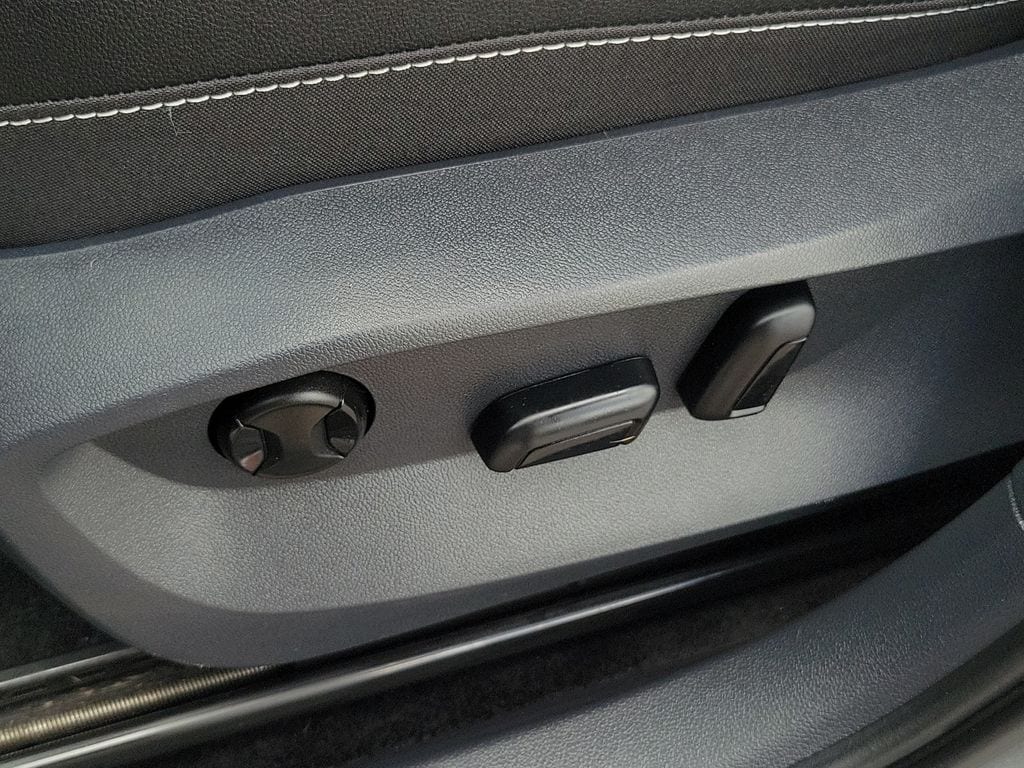 2024 Volkswagen Taos SEL - Photo 22