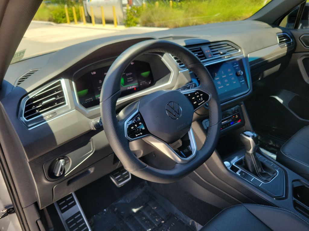 2022 Volkswagen Tiguan SE R-LINE BLACK - Photo 20
