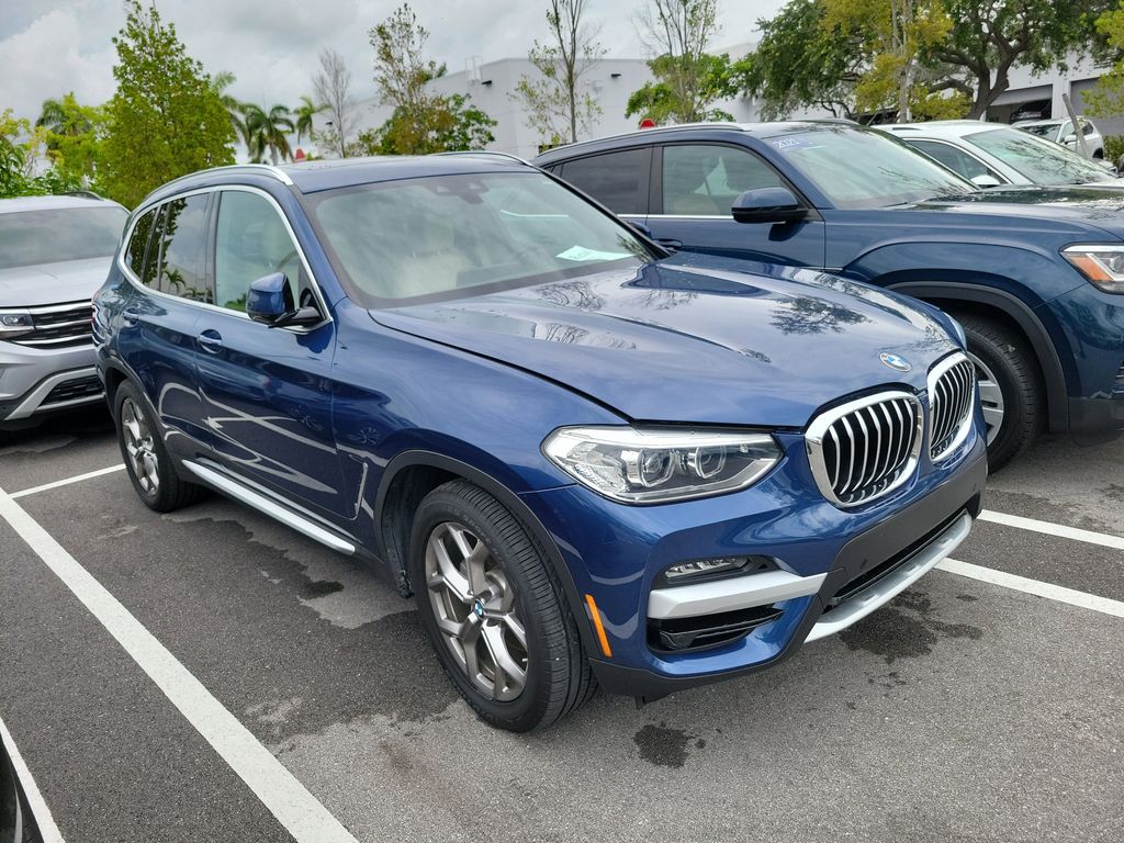 2020 BMW X3 xDrive30i's photo