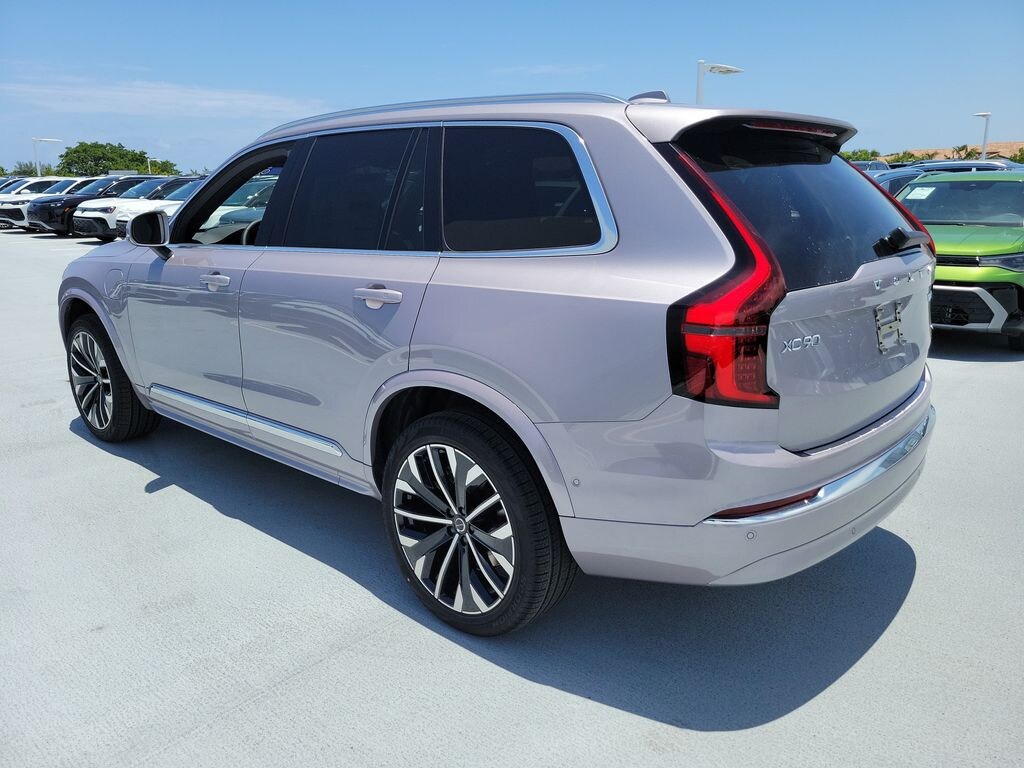 New 2026 Volvo XC90 plug-in hybrid T8 Ultra 7-Seater SUV