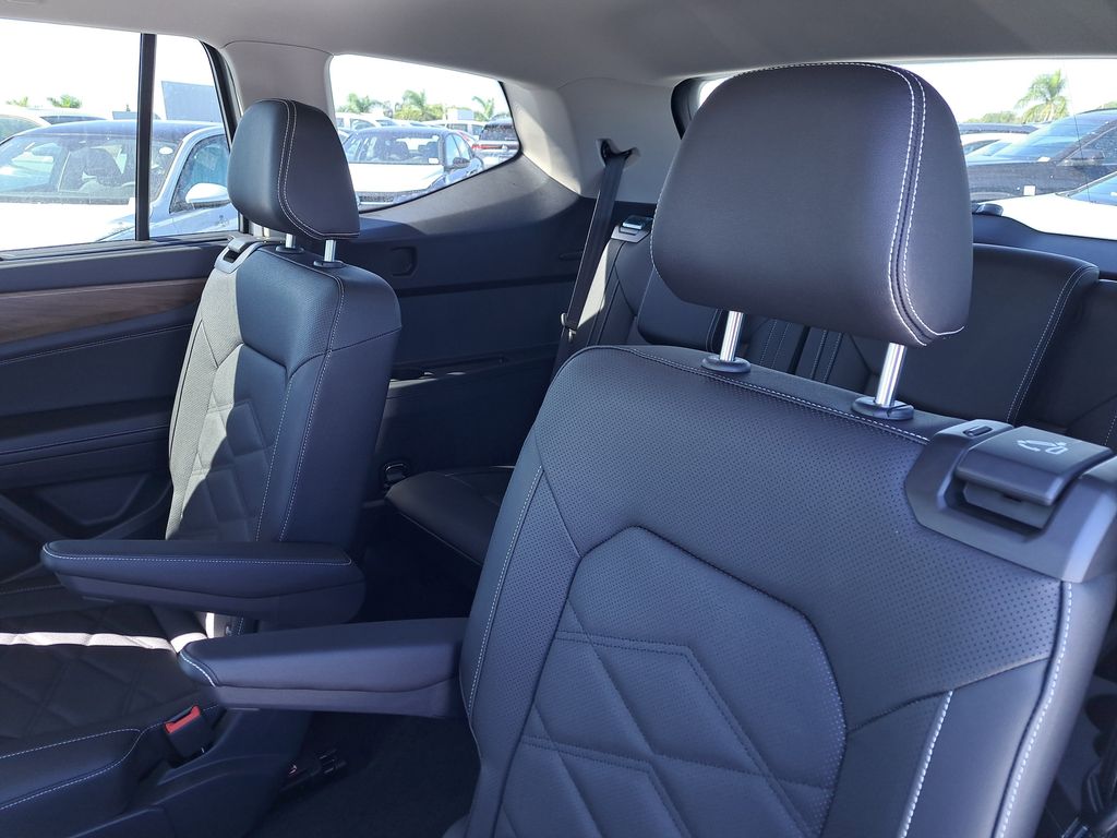 2026 Volkswagen Atlas SE w/Tech - Photo 11