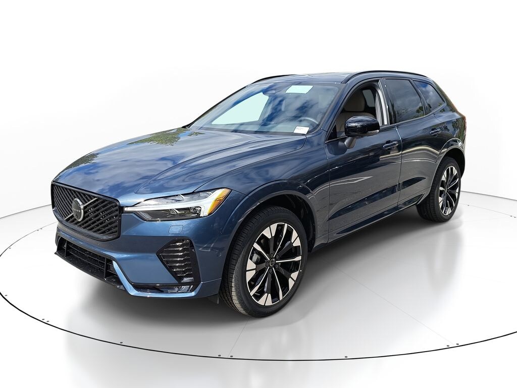 New 2026 Volvo XC60 B5 Plus SUV