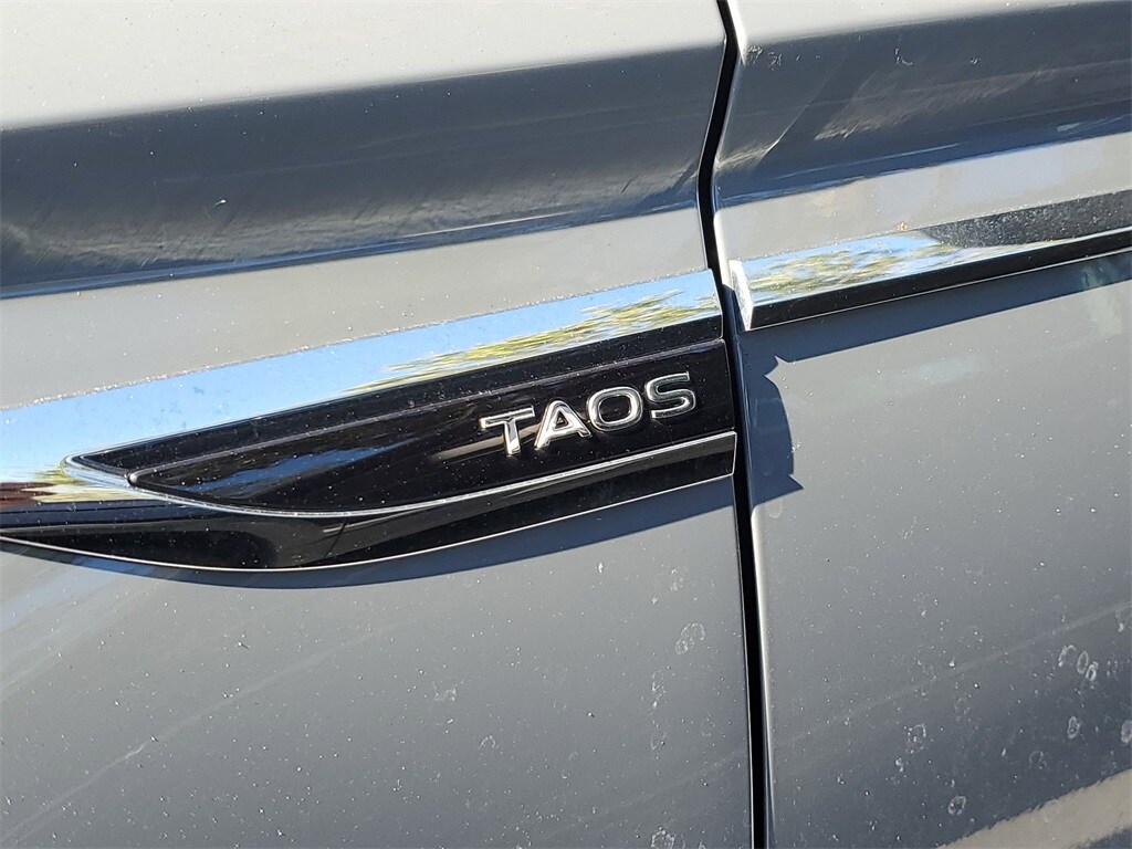 Used 2024 Volkswagen Taos 1.5T SE SUV