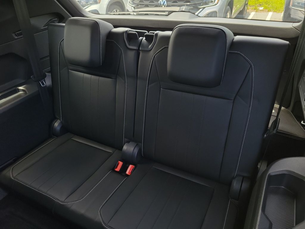 2023 Volkswagen Tiguan SE R-LINE BLACK - Photo 10