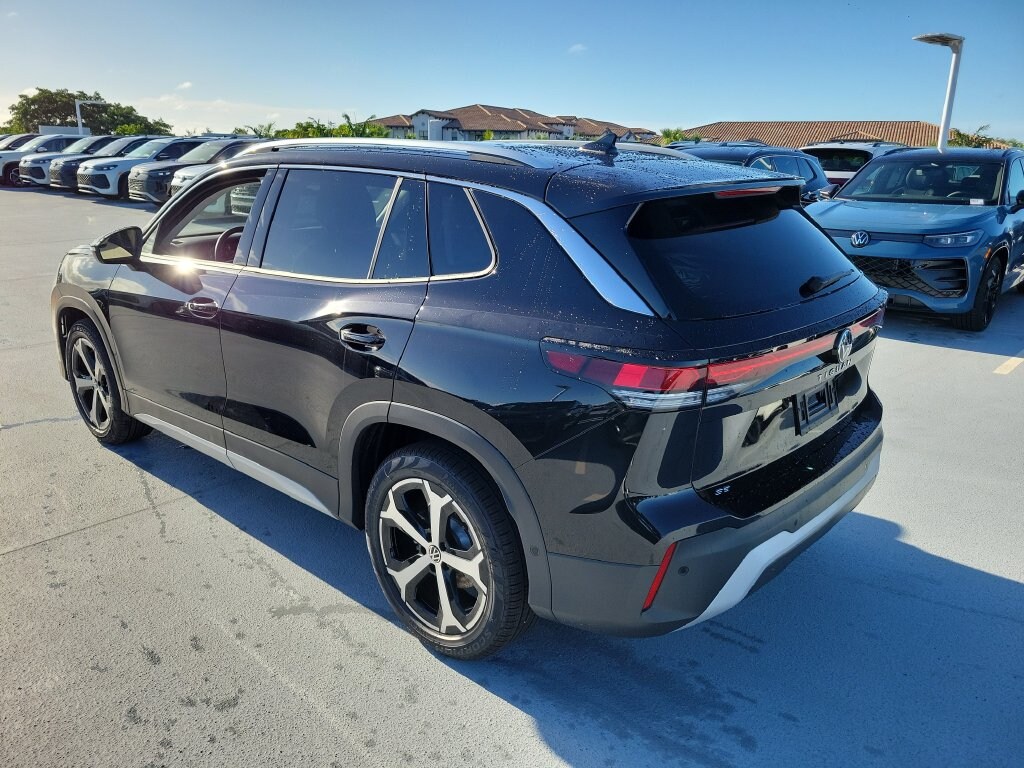New 2026 Volkswagen Tiguan SE SUV