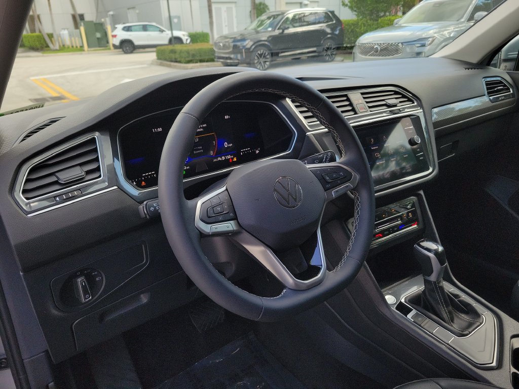 2024 Volkswagen Tiguan SE - Photo 20