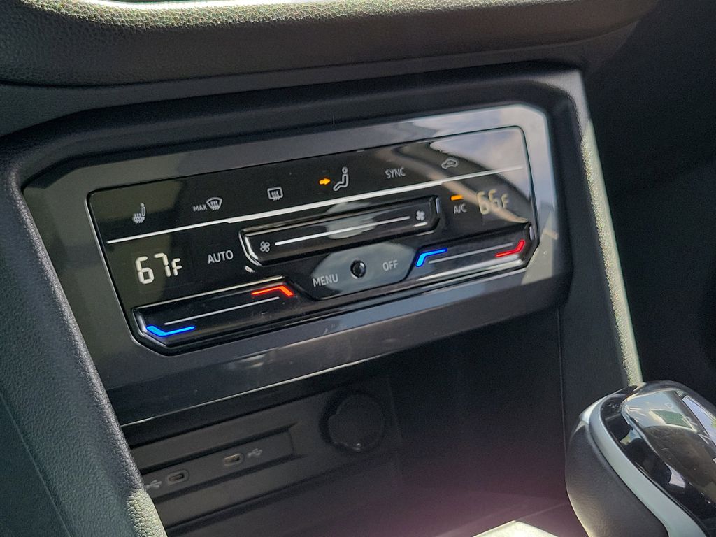 2023 Volkswagen Tiguan SE - Photo 29