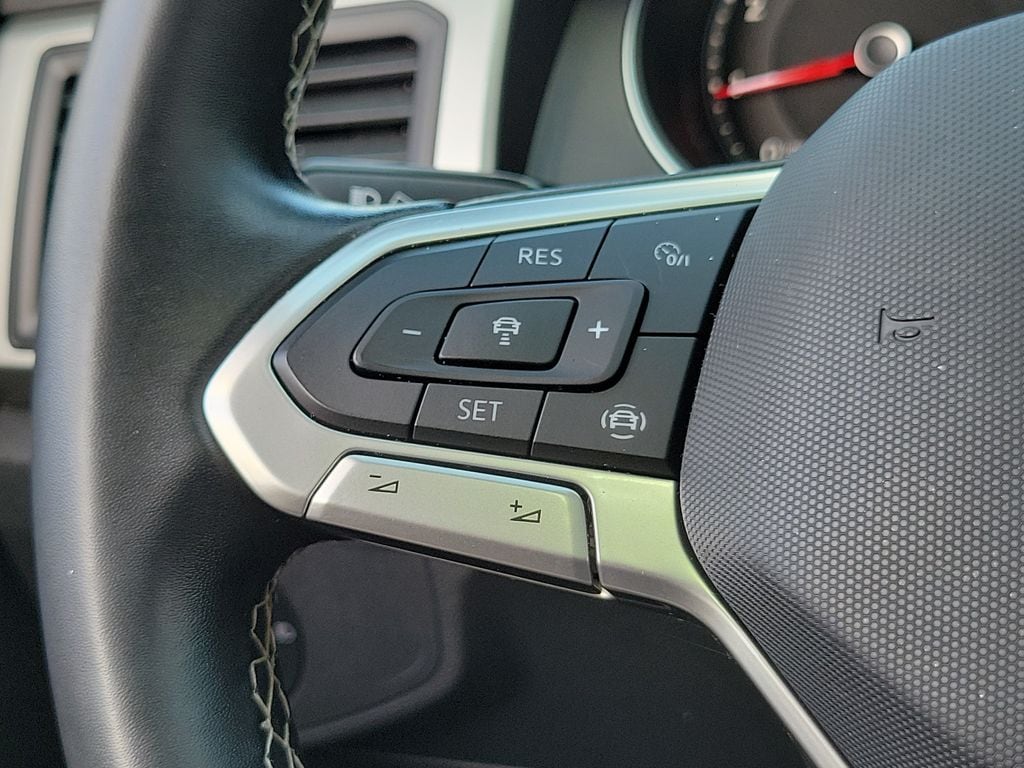 2021 Volkswagen Atlas SE w/Tech - Photo 26