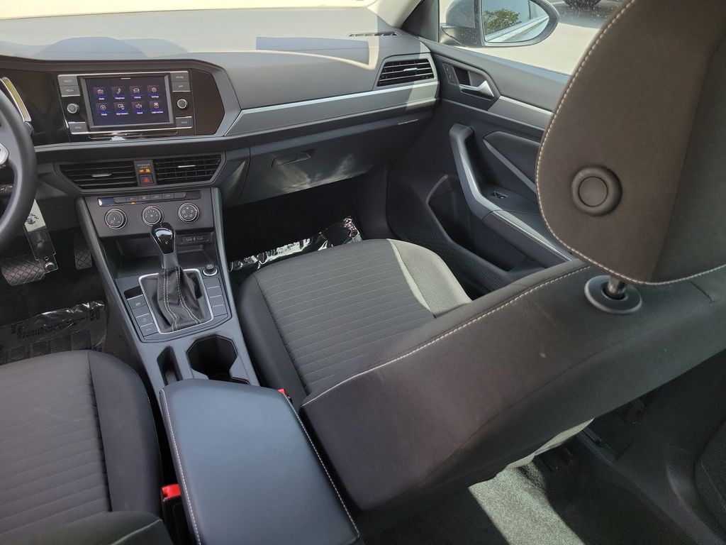 2024 Volkswagen Jetta S - Photo 14