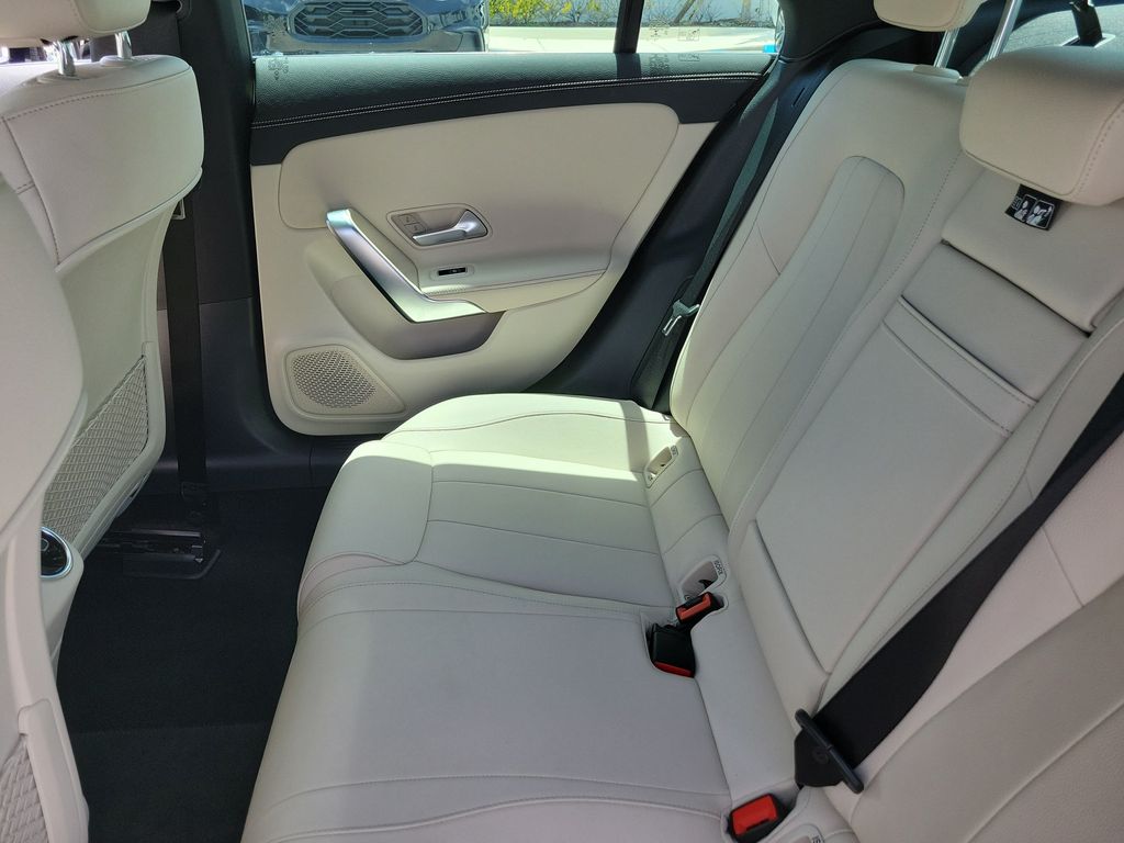 2023 Mercedes-Benz CLA CLA 250 - Photo 10