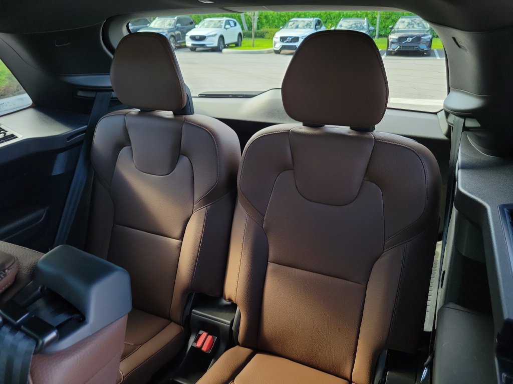 2023 Volvo XC90 Plus - Photo 11
