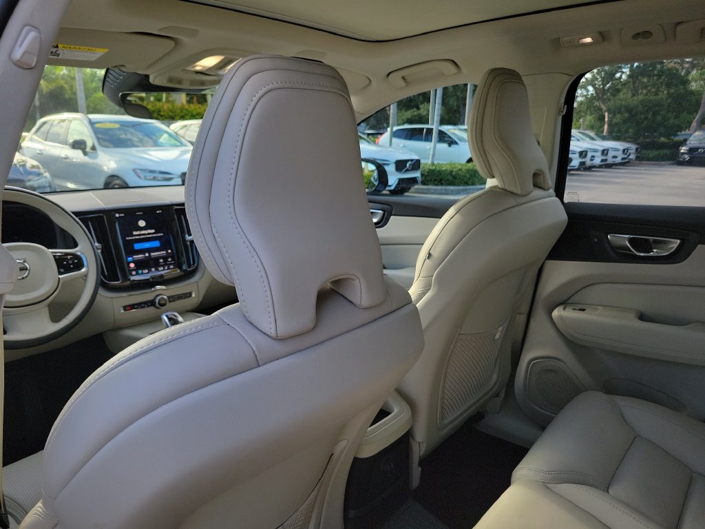 2025 Volvo XC60 Ultra - Photo 13
