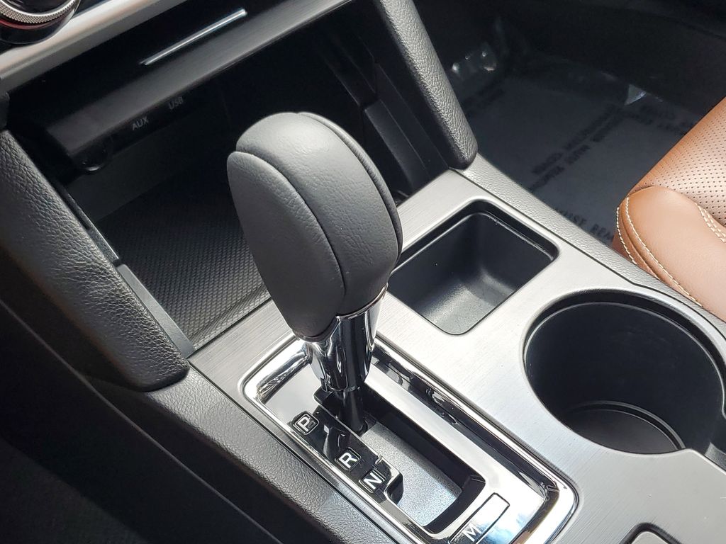 2018 Subaru Outback Touring - Photo 32