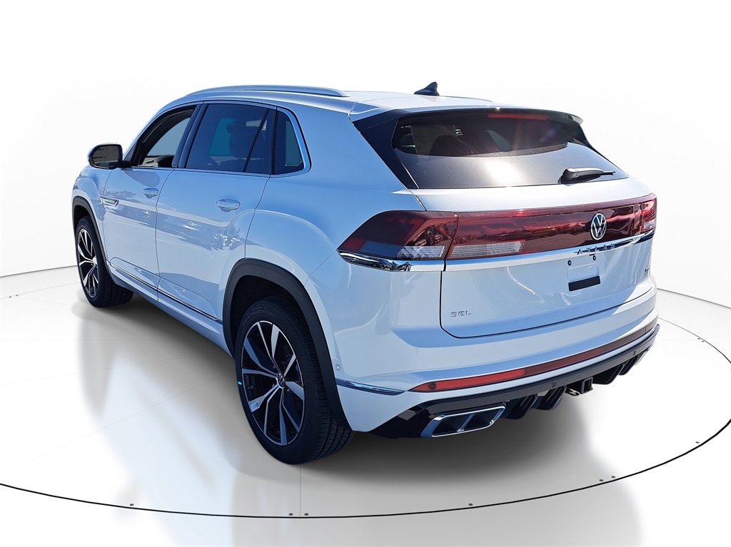 New 2026 Volkswagen Atlas Cross Sport 2.0T SEL Premium R-Line SUV