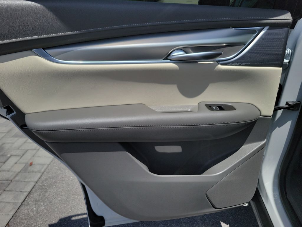 2023 Cadillac XT5 Premium Luxury - Photo 10