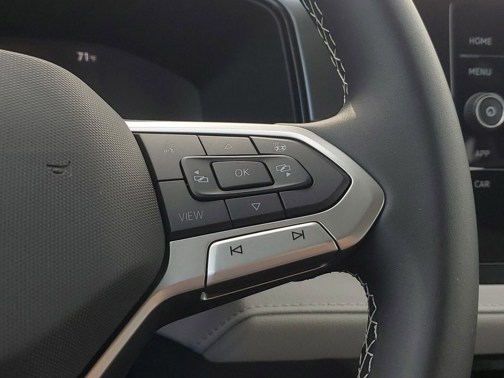 2025 Volkswagen Taos S - Photo 29