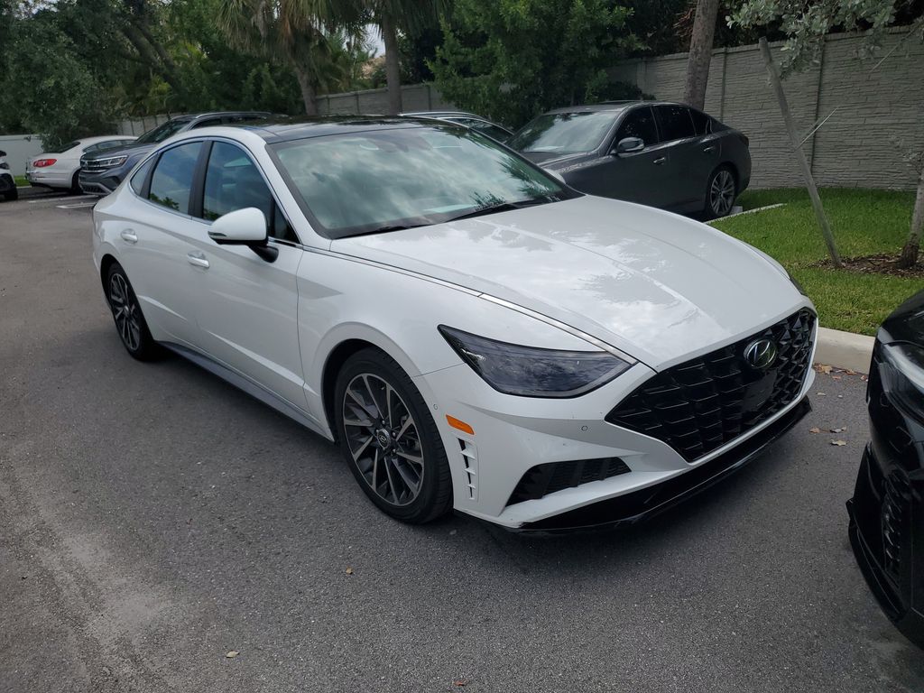 2023 Hyundai Sonata Limited's photo