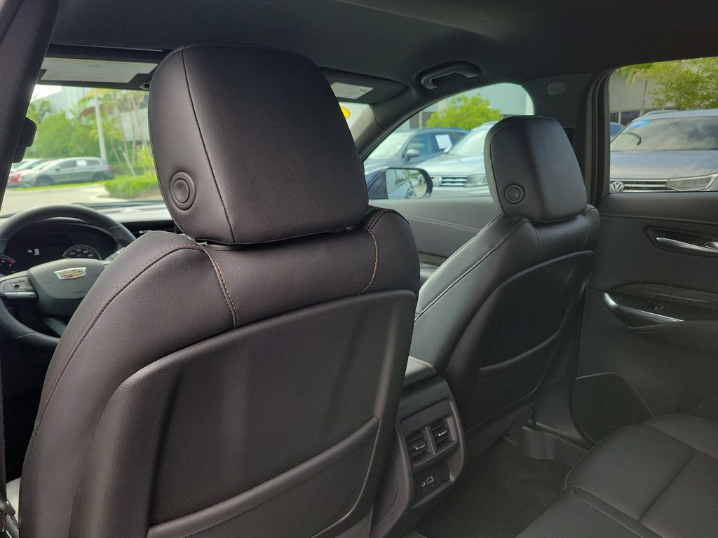 2022 Cadillac XT4 Sport - Photo 13