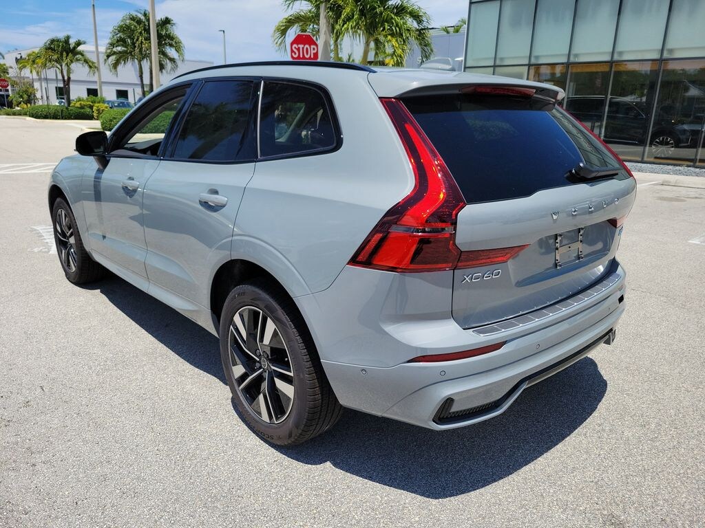 New 2026 Volvo XC60 B5 Plus SUV