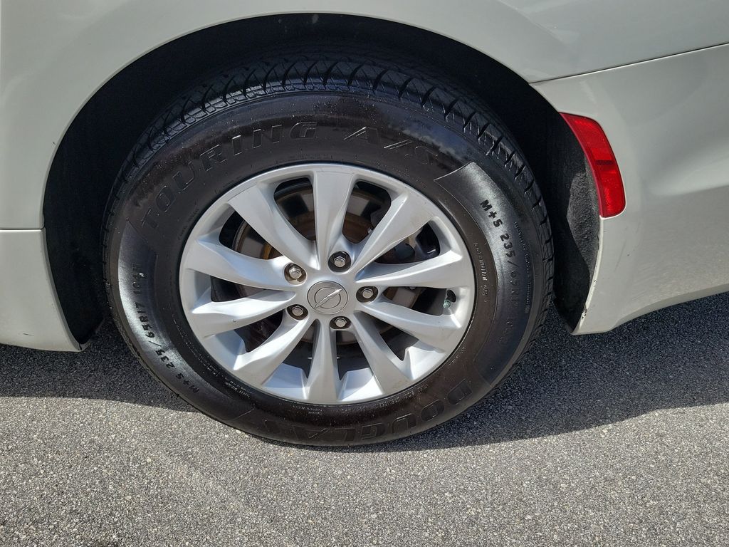 2019 Chrysler Pacifica Touring Plus - Photo 8
