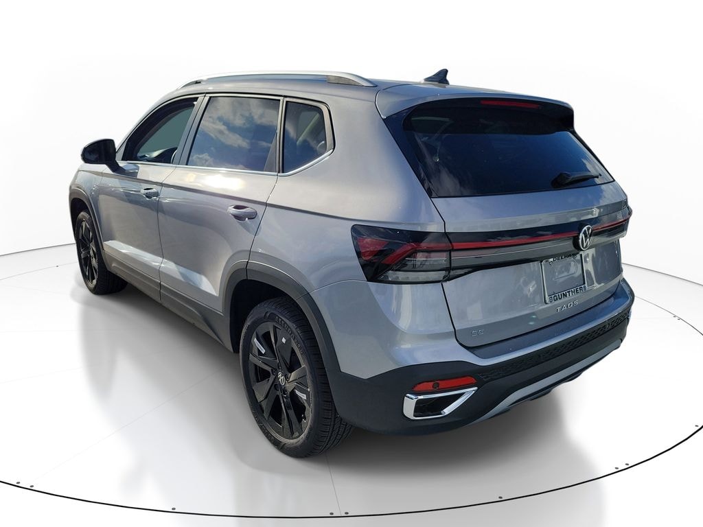 New 2026 Volkswagen Taos 1.5T SE SUV