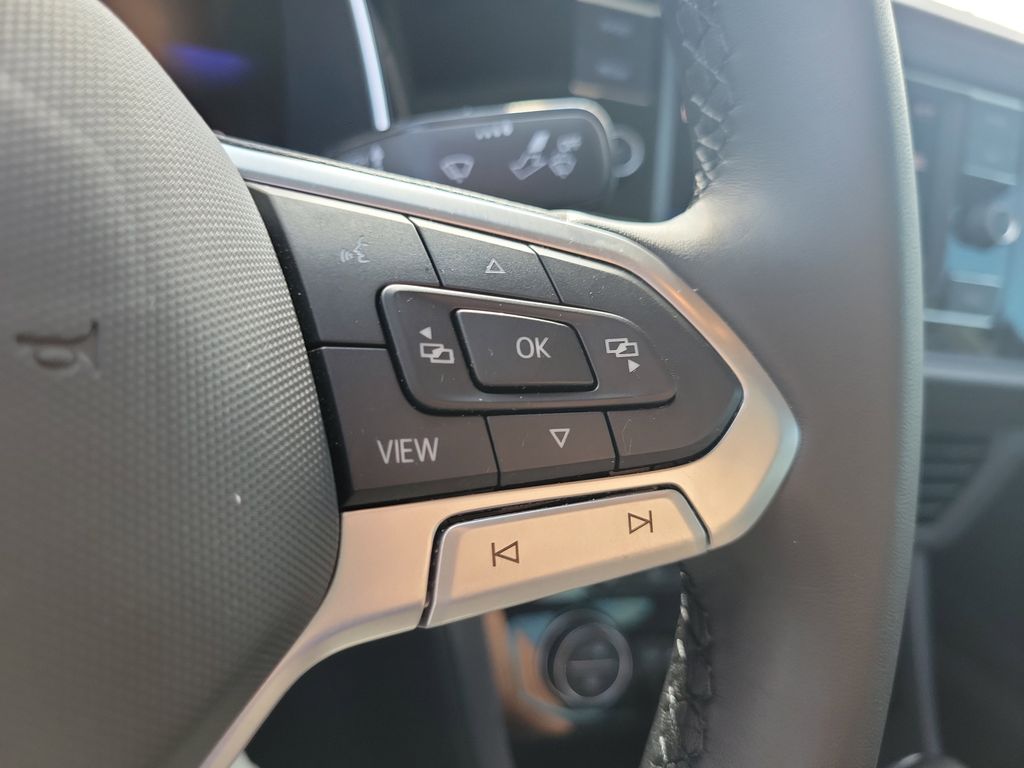 2024 Volkswagen Jetta SE - Photo 21
