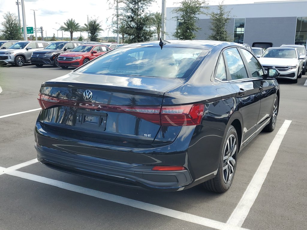 New 2027 Volkswagen Jetta 1.5T SE Sedan