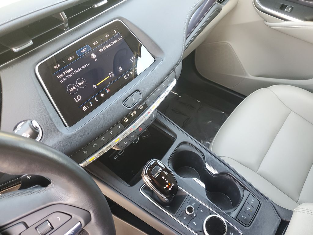 2023 Cadillac XT4 Luxury - Photo 21