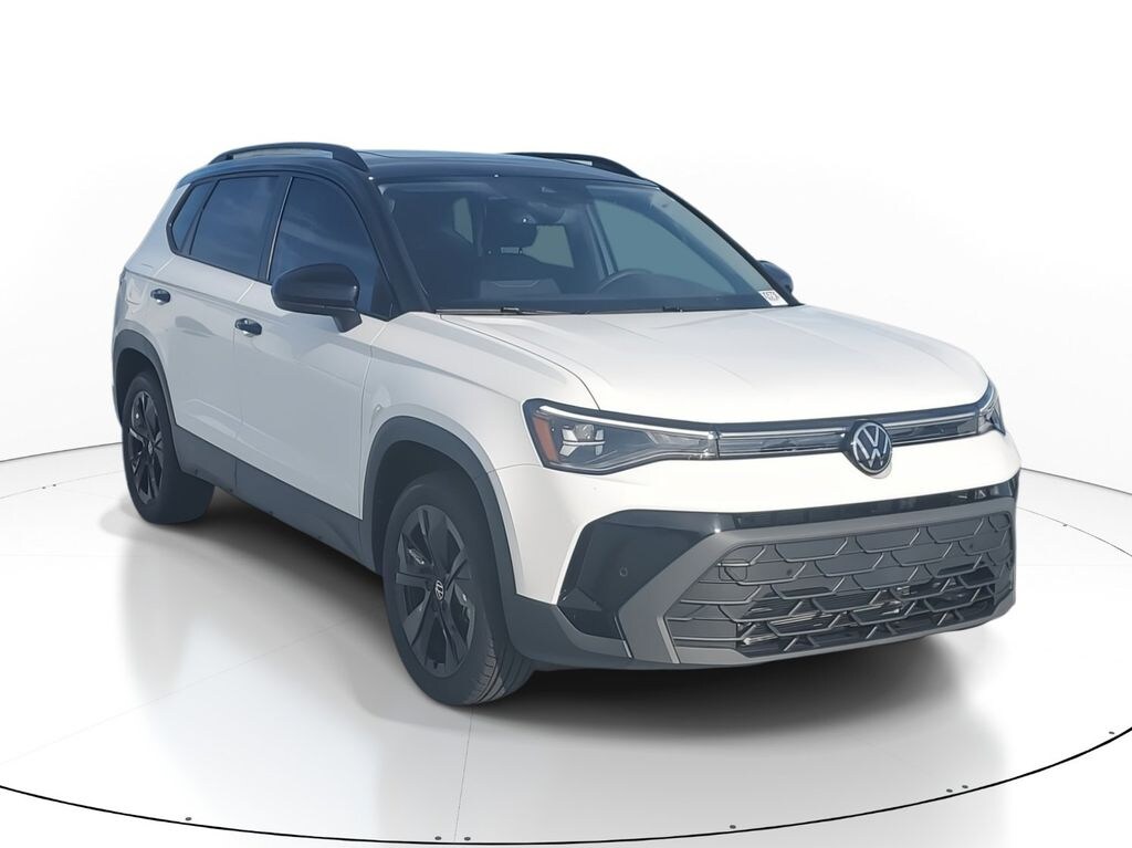 New 2025 Volkswagen Taos 1.5T SE Black SUV