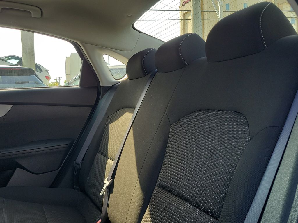 2020 Kia FORTE FE - Photo 8