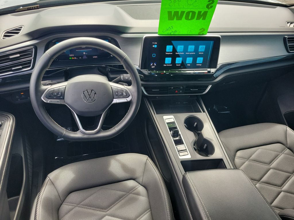 2024 Volkswagen Atlas Cross Sport SE - Photo 11