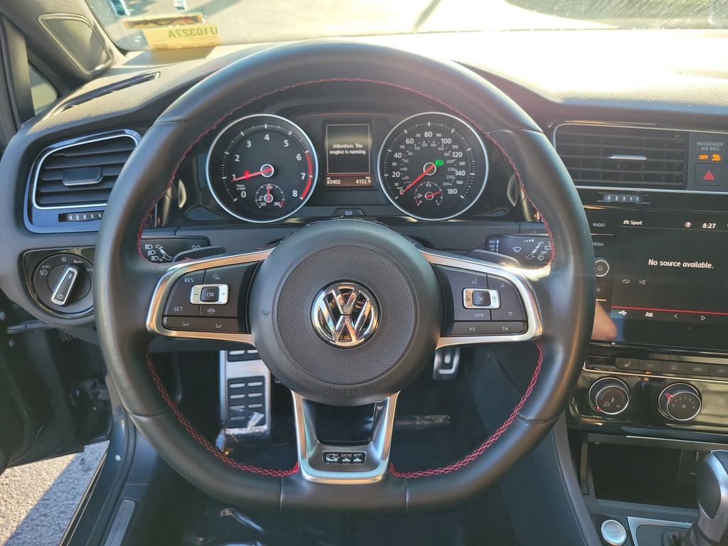 2020 Volkswagen Golf GTI SE - Photo 15