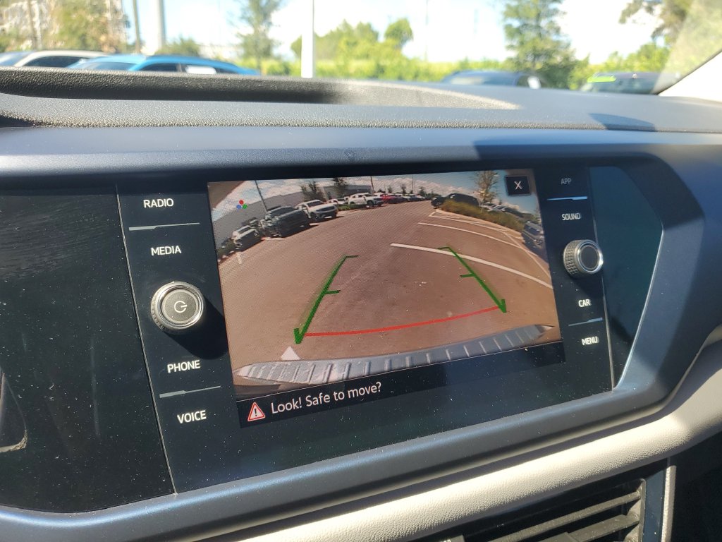 2022 Volkswagen Taos SE - Photo 23