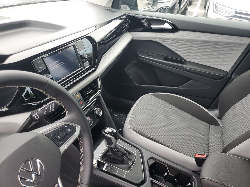 2024 Volkswagen Taos S - Photo 21
