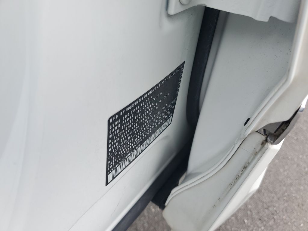 2022 Volkswagen Tiguan SEL R-LINE - Photo 26