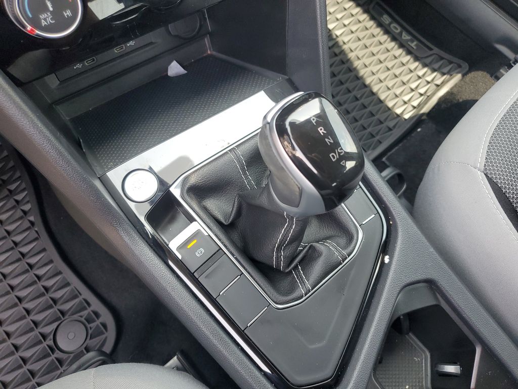 2024 Volkswagen Taos S - Photo 24