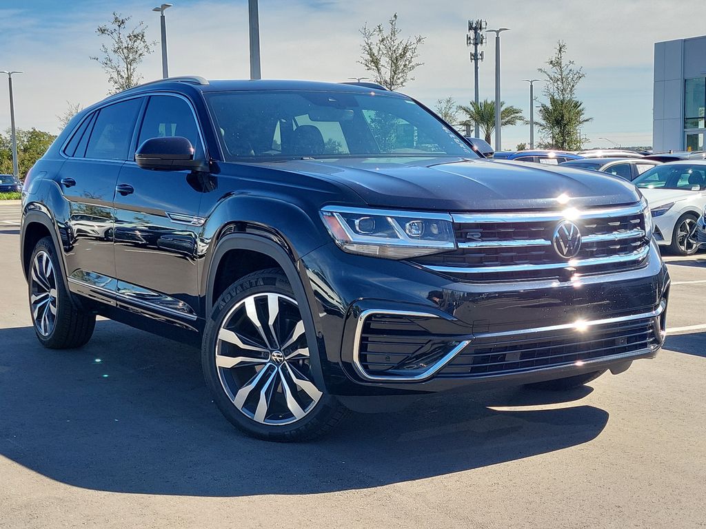 2022 Volkswagen Atlas Cross Sport SEL Premium R-Line's photo