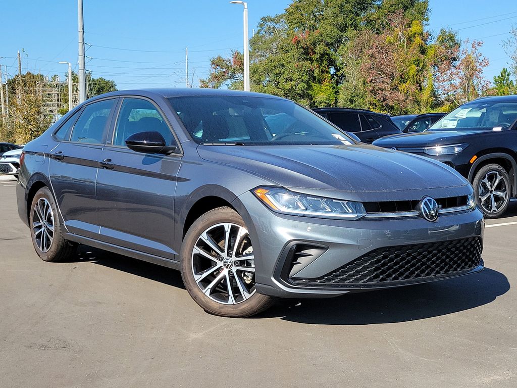 2025 Volkswagen Jetta Sport's photo