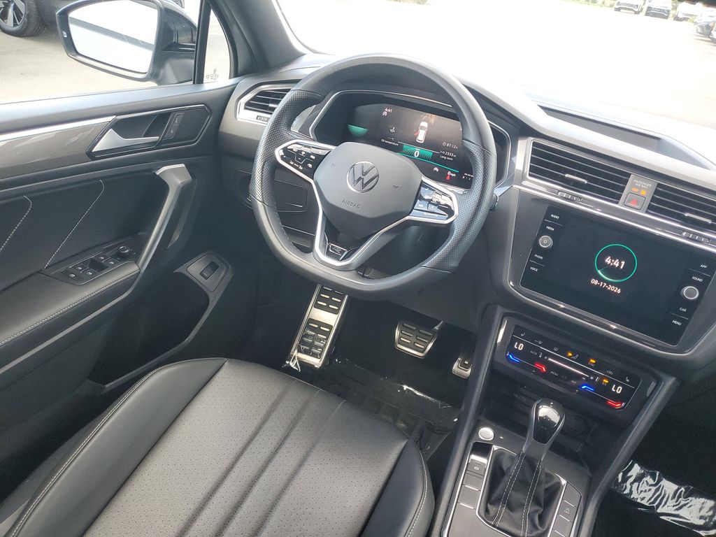 2024 Volkswagen Tiguan SE R-LINE BLACK - Photo 9