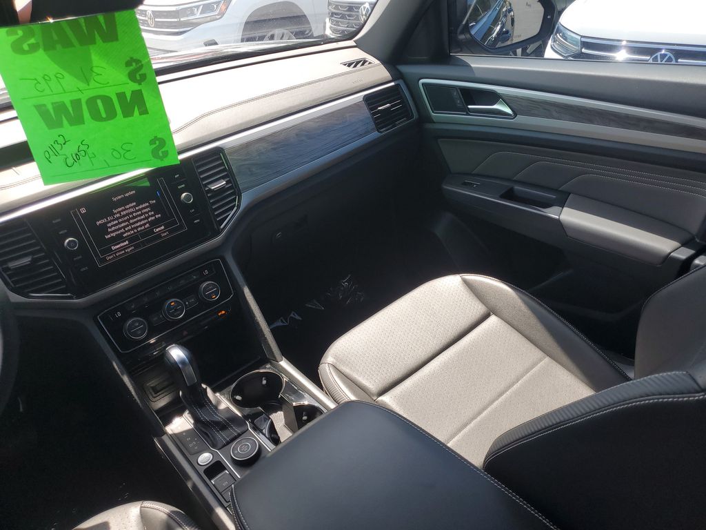 2023 Volkswagen Atlas Cross Sport SE w/Tech - Photo 12