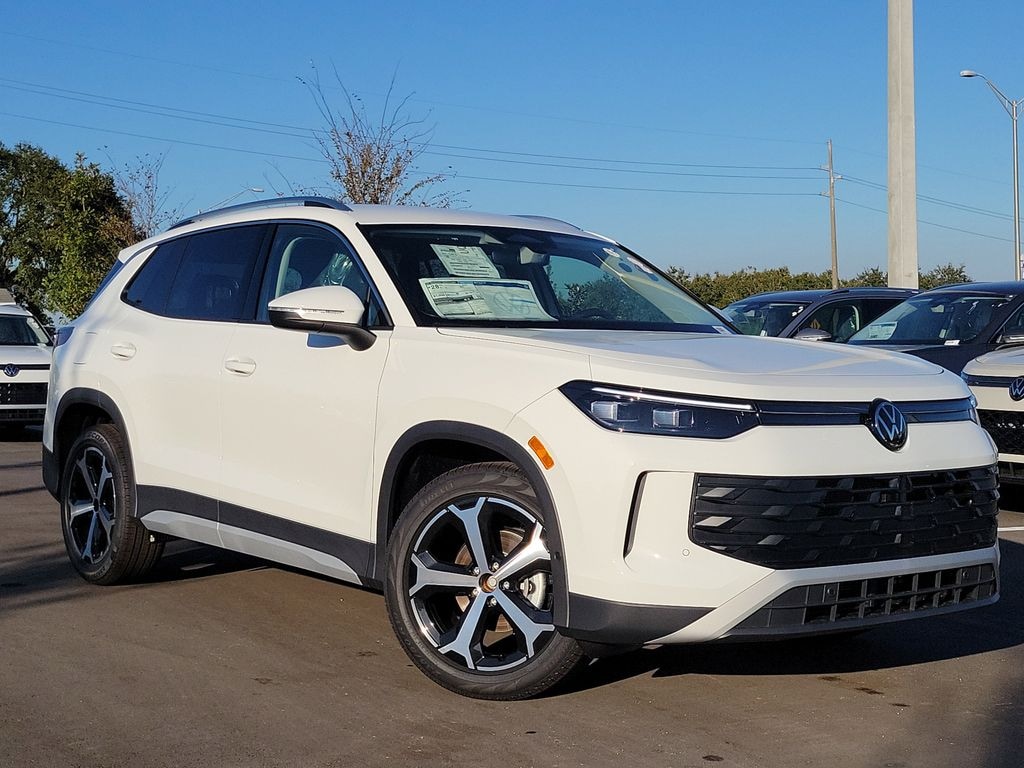 New 2025 Volkswagen Tiguan 2.0T SE SUV