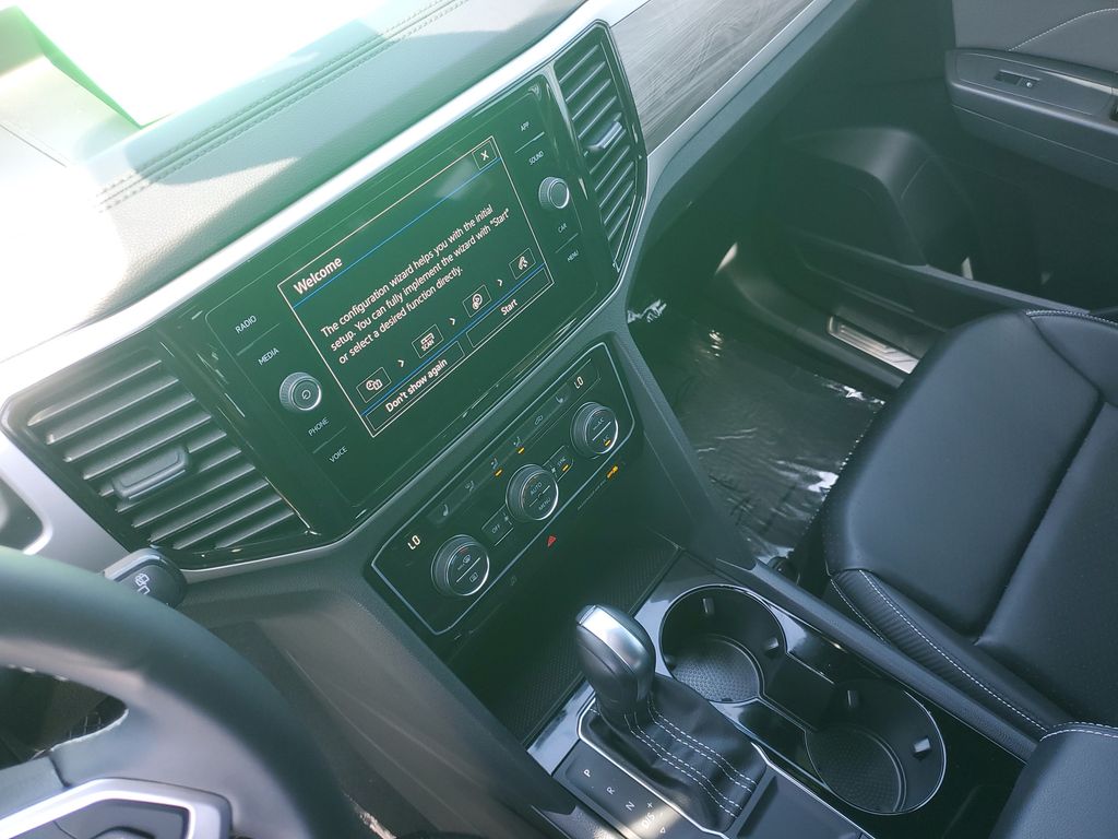 2023 Volkswagen Atlas Cross Sport SE w/Tech - Photo 20