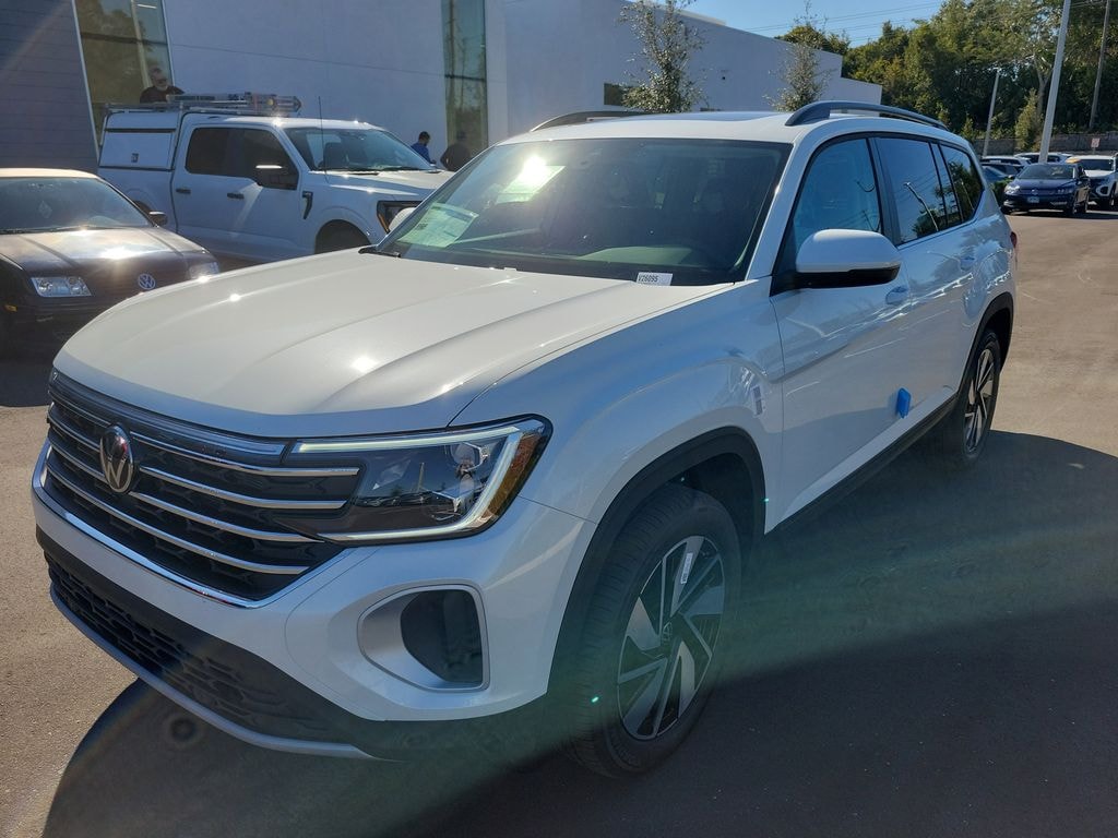 New 2026 Volkswagen Atlas 2.0T SE w/Technology SUV