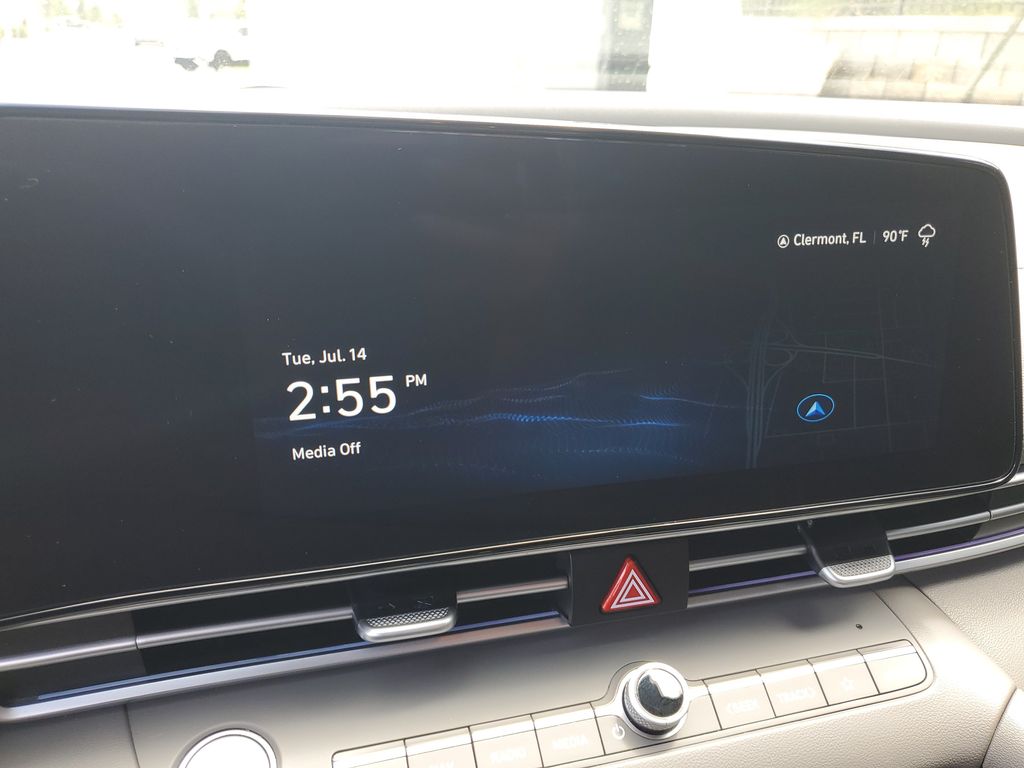 2024 Hyundai Elantra SEL - Photo 20