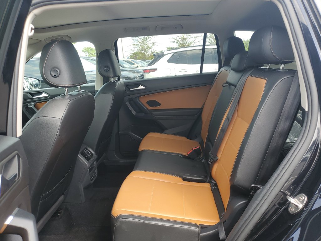 2019 Volkswagen Tiguan SE - Photo 9