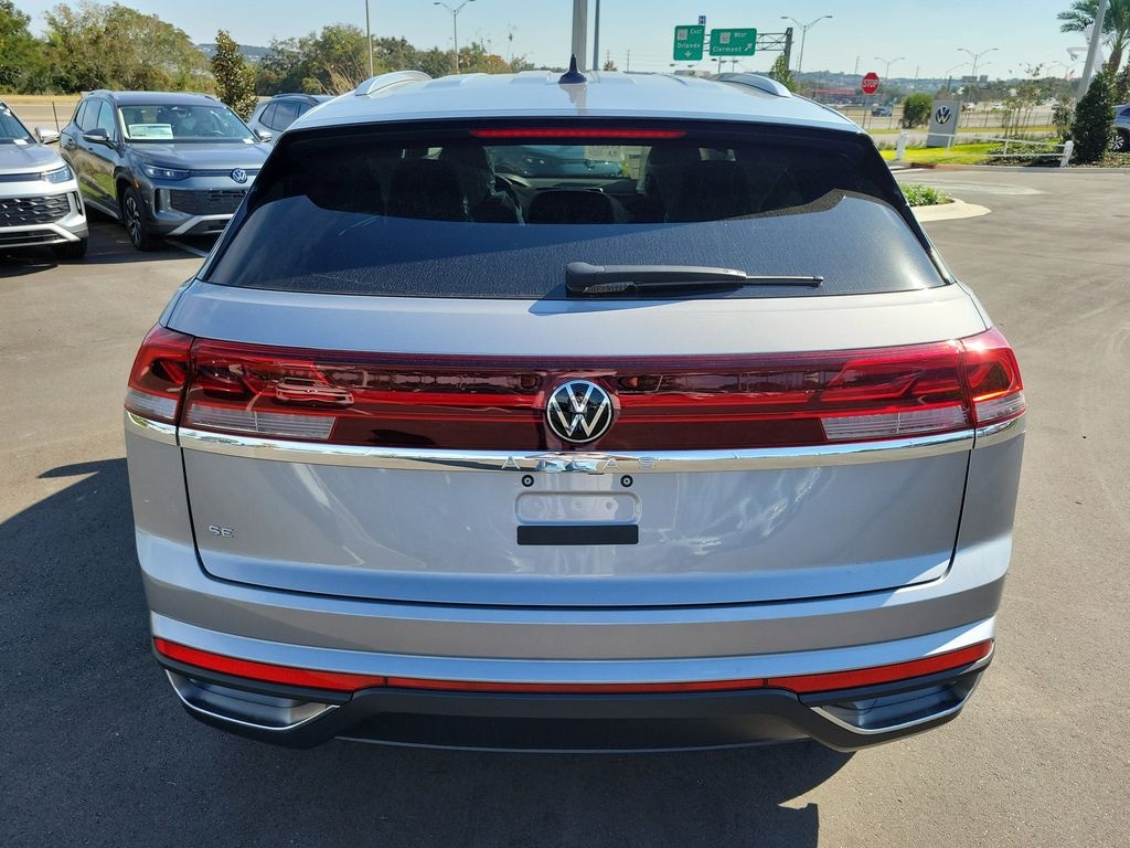 New 2026 Volkswagen Atlas Cross Sport 2.0T SE SUV