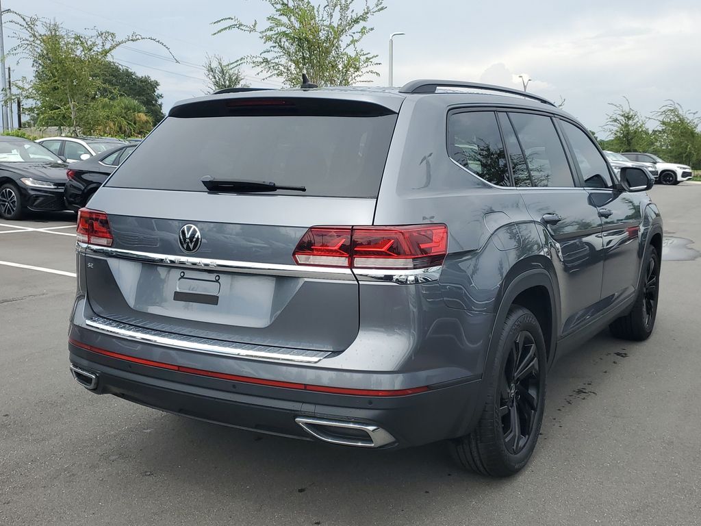2023 Volkswagen Atlas SE w/Tech - Photo 5